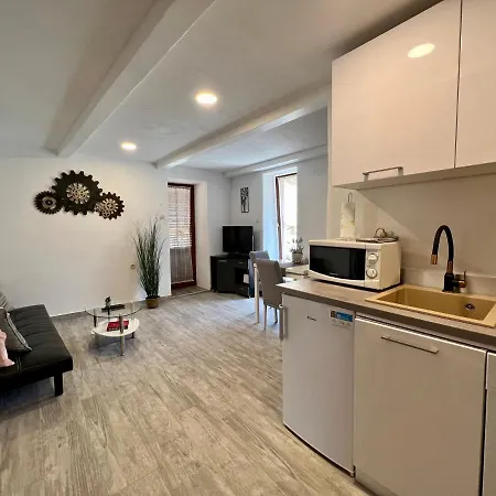 Orkic Апартаменты Ровинь